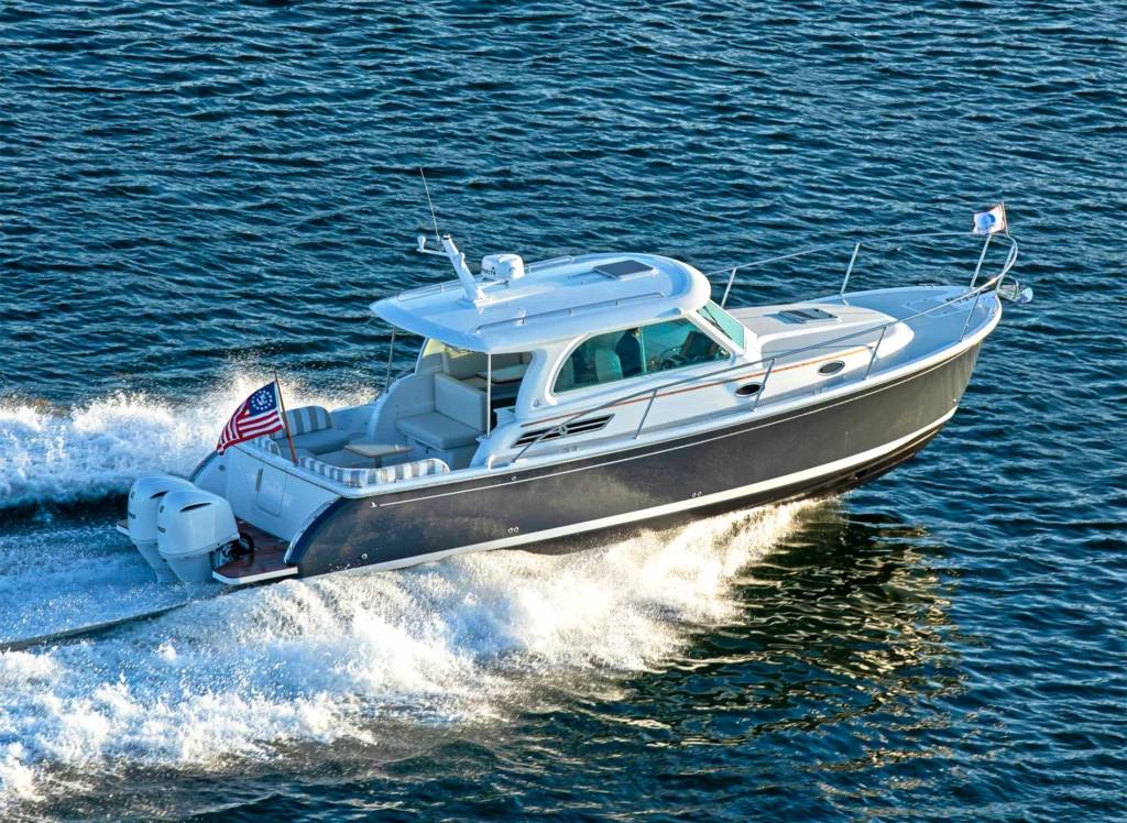 Back Cove 34O Outboard